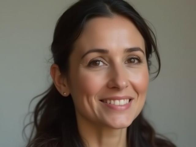 Retrato profesional de Sofía Pardo, Modeladora de Personajes